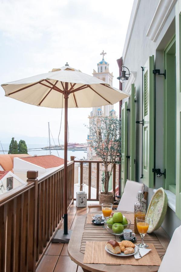 Luca'S Houses Chalki Town Zewnętrze zdjęcie